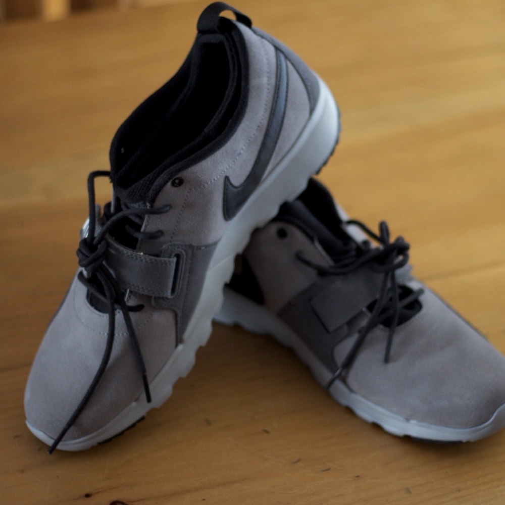 Nike Trainerendor Grey suede
